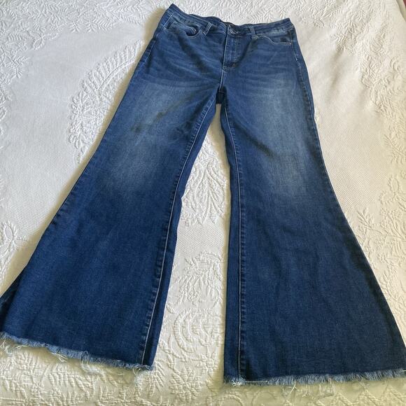 Risen Jeans Flare Bell bottoms Women’s stretch jeans size 1XL High rise waist - Picture 1 of 16
